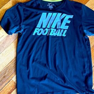 NIKE MEDIUM MENS SPORT SHIRT
